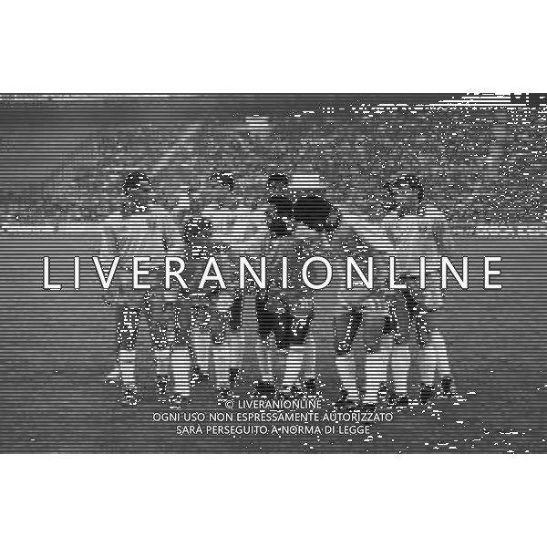 RETROSPETTIVA - PELE\' CALCIATORE, alla partita Brasile-Resto del Mondo, per festeggiare il suo 50mo compleanno a San Siro Milano 31 ottobre 1990 nella foto la formazione del Brasiliana vecchie glorie © ARCHIVIO / AGENZIA ALDO LIVERANI SAS