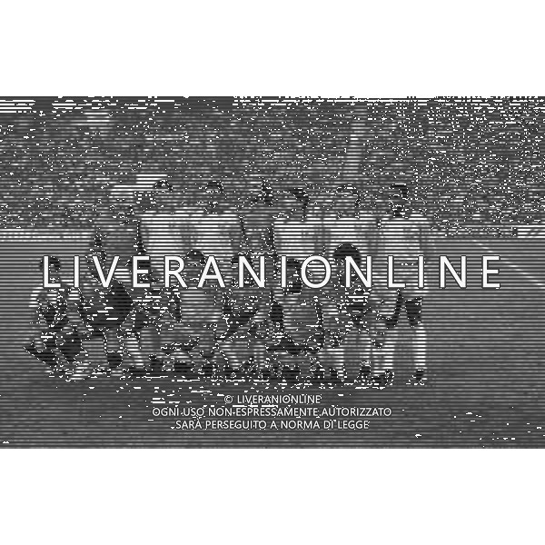 RETROSPETTIVA - PELE\' CALCIATORE, alla partita Brasile-Resto del Mondo, per festeggiare il suo 50mo compleanno a San Siro Milano 31 ottobre 1990 nella foto la formazione del Brasiliana vecchie glorie © ARCHIVIO / AGENZIA ALDO LIVERANI SAS
