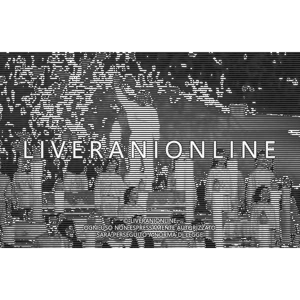 RETROSPETTIVA - PELE\' CALCIATORE, alla partita Brasile-Resto del Mondo, per festeggiare il suo 50mo compleanno a San Siro Milano 31 ottobre 1990 © ARCHIVIO / AGENZIA ALDO LIVERANI SAS