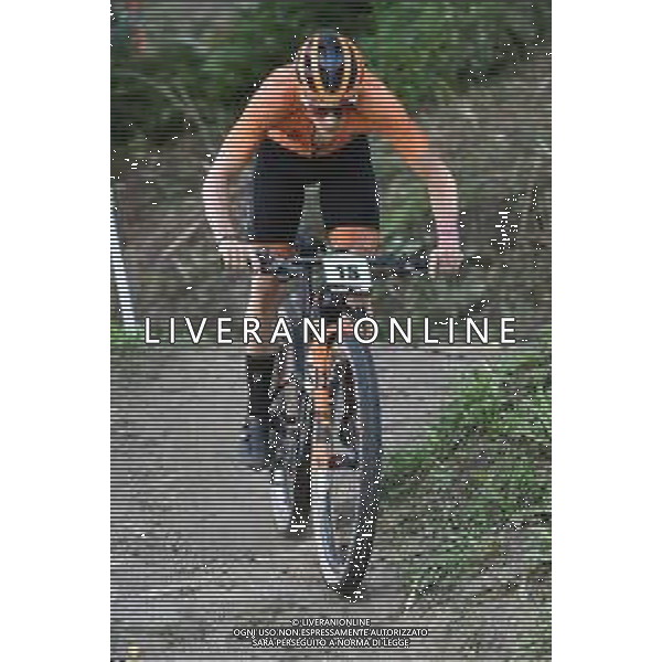 ¬© TVRG Tom Schellekens (Olanda) specialita\' Cross Country - gara maschile juniores UCI MTB World Championships 2021 Campionati del Mondo di Mountain Bike 25-29 agosto 2021 Val di Sole Daolasa di Commezzadura (TN) Centro sportivo BikeLand 26 agosto 2021 foto Roberto Garavaglia/ag. Aldo Liverani sas/ AGENZIA ALDO LIVERANI SAS