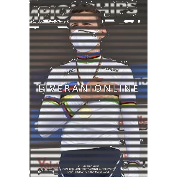 ¬© TVRG Adrien Boichis (Francia) 1o classificato specialita\' Cross Country - gara maschile juniores UCI MTB World Championships 2021 Campionati del Mondo di Mountain Bike 25-29 agosto 2021 Val di Sole Daolasa di Commezzadura (TN) Centro sportivo BikeLand 26 agosto 2021 foto Roberto Garavaglia/ag. Aldo Liverani sas/ AGENZIA ALDO LIVERANI SAS