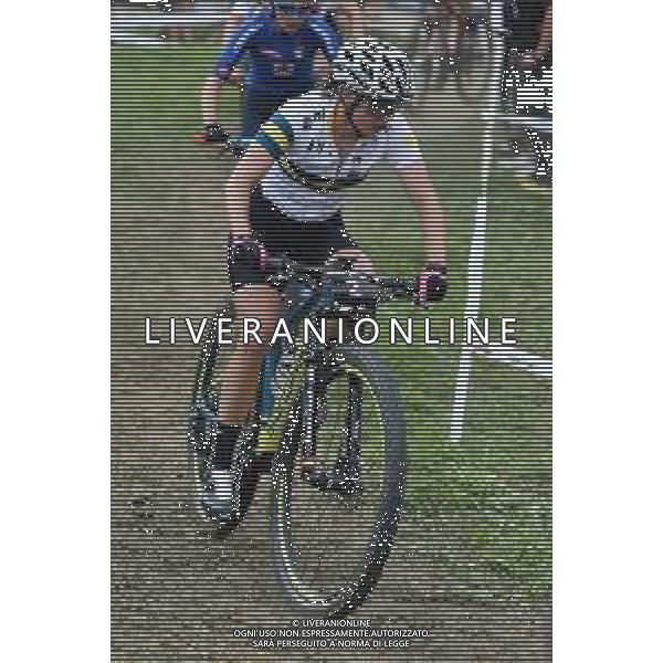 © TVRG Rebecca McConnell (Australia) specialita\' Cross Country Short Track - gara femminile elite UCI MTB World Championships 2021 Campionati del Mondo di Mountain Bike 25-29 agosto 2021 Val di Sole Daolasa di Commezzadura (TN) Centro sportivo BikeLand 26 agosto 2021 foto Roberto Garavaglia/ag. Aldo Liverani sas/ AGENZIA ALDO LIVERANI SAS