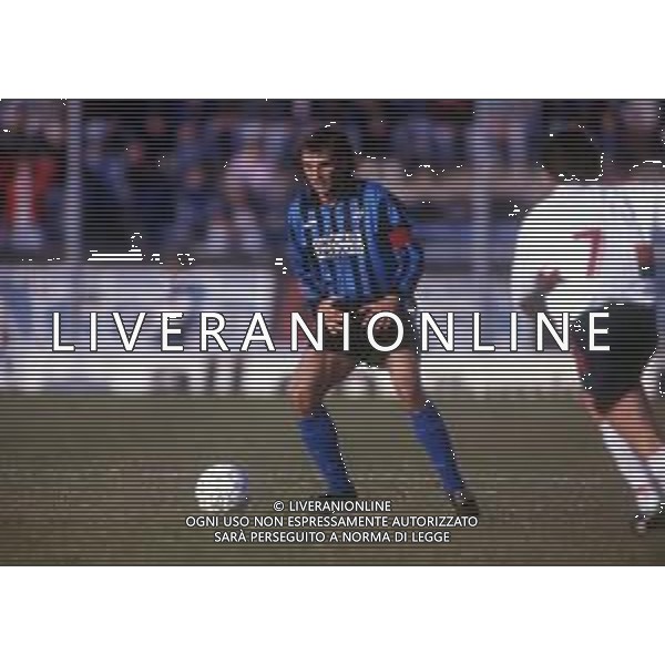 RETROSPETTIVA ROBERTO BOSCO CALCIATORE NELLA FOTO ROBERTO BOSCO CON LA MAGLIA DEL PISA CALCIO AG ALDO LIVERANI SAS