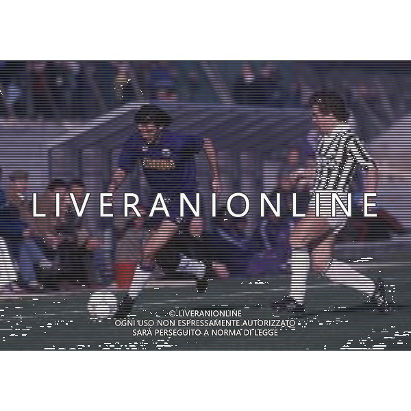 RETROSPETTIVA ROBERTO BOSCO CALCIATORE NELLA FOTO ROBERTO BOSCO CON LA MAGLIA DELLA FIORENTINA CALCIO AG ALDO LIVERANI SAS