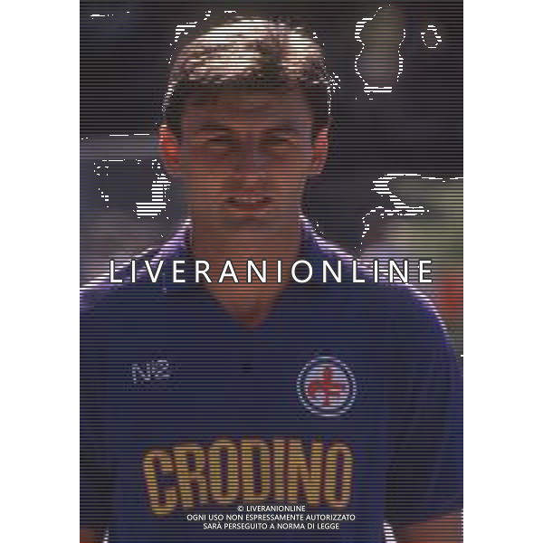 RETROSPETTIVA ROBERTO BOSCO CALCIATORE NELLA FOTO ROBERTO BOSCO CON LA MAGLIA DELLA FIORENTINA CALCIO AG ALDO LIVERANI SAS