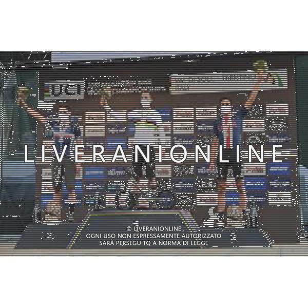 ¬© TVRG il podio da SX Hugo Pigeon (Francia) 2o classificato, Jerome Gilloux (Francia) 1o classificato e Christopher Blevins (Stati Uniti) 3o classificato specialita\' E-MTB Cross Country - gara maschile elite UCI MTB World Championships 2021 Campionati del Mondo di Mountain Bike 25-29 agosto 2021 Val di Sole Daolasa di Commezzadura (TN) Centro sportivo BikeLand 27 agosto 2021 foto Roberto Garavaglia/ag. Aldo Liverani sas/ AGENZIA ALDO LIVERANI SAS