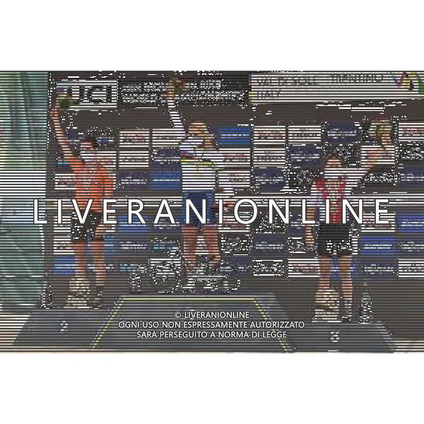 ¬© TVRG il podio da SX Anne Terpstra (Olanda) 2a classificata, Evie Richards (Gran Bretagna) 1a classificata e Sina Frei (Svizzera) 3a classificata specialita\' Cross Country - gara femminile elite UCI MTB World Championships 2021 Campionati del Mondo di Mountain Bike 25-29 agosto 2021 Val di Sole Daolasa di Commezzadura (TN) Centro sportivo BikeLand 28 agosto 2021 foto Roberto Garavaglia/ag. Aldo Liverani sas/ AGENZIA ALDO LIVERANI SAS