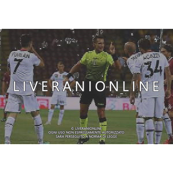 REGGINA - TERNANA CAMPIONATO CALCIO SERIE B 30.08.2021 NELLA FOTO ARBITRO ANTONIO DI MARTINO CON MATTIA PROIETTI ©GAREFFA / AGENZIA ALDO LIVERANI SAS