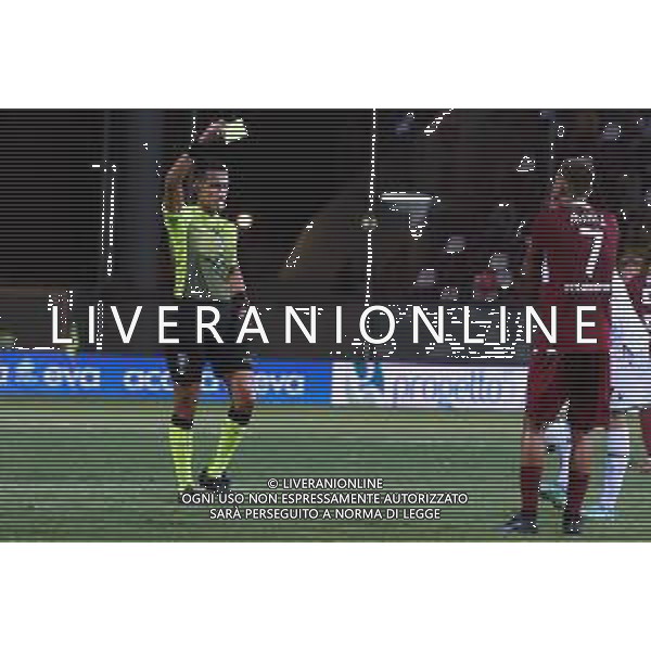 REGGINA - TERNANA CAMPIONATO CALCIO SERIE B 29.08.2021 NELLA FOTO L\'ARBITRO ANTONIO DI MARTINO ESTRAE IL SECONDO CARTELLINO GIALLO PER L\'ESPULSIONE DI JEREMY MENEZ ©GAREFFA / AGENZIA ALDO LIVERANI SAS