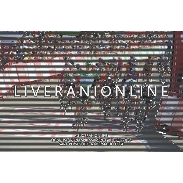 31-08-2021 Vuelta A Espana; Tappa 16 Laredo - Santa Cruz De Bezana; 2021, Deceuninck - Quick Step; 2021, Bora - Hansgrohe; 2021, Bikeexchange; Jakobsen, Fabio; Meeus, Jordi; Matthews, Michael; Santa Cruz De Bezana; ©SIROTTI/AGENZIA ALDO LIVERANI SAS