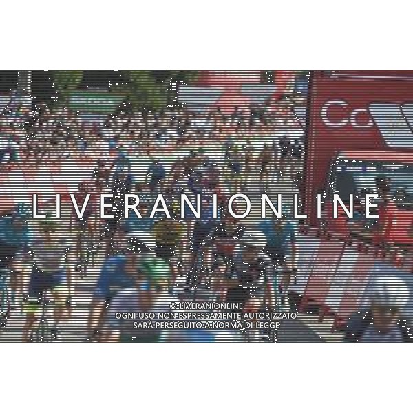 31-08-2021 Vuelta A Espana; Tappa 16 Laredo - Santa Cruz De Bezana; 2021, Jumbo - Visma; 2021, Movistar; Roglic, Primoz; Mas, Enric; Santa Cruz De Bezana; ©SIROTTI/AGENZIA ALDO LIVERANI SAS