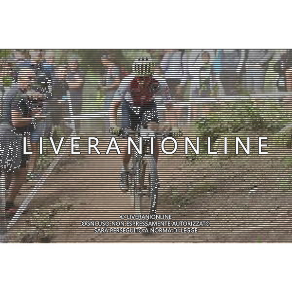 ¬© TVRG Nino Schurter (Svizzera) specialita\' Cross Country - gara maschile elite UCI MTB World Championships 2021 Campionati del Mondo di Mountain Bike 25-29 agosto 2021 Val di Sole Daolasa di Commezzadura (TN) Centro sportivo BikeLand 28 agosto 2021 foto Roberto Garavaglia/ag. Aldo Liverani sas/AGENZIA ALDO LIVERANI SAS
