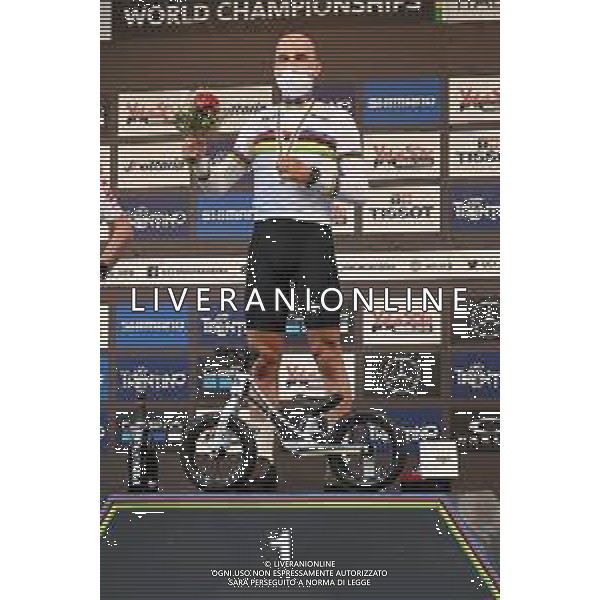 ¬© TVRG Nino Schurter (Svizzera) 1o classificato specialita\' Cross Country - gara maschile elite UCI MTB World Championships 2021 Campionati del Mondo di Mountain Bike 25-29 agosto 2021 Val di Sole Daolasa di Commezzadura (TN) Centro sportivo BikeLand 28 agosto 2021 foto Roberto Garavaglia/ag. Aldo Liverani sas/AGENZIA ALDO LIVERANI SAS