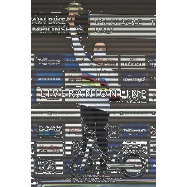 © TVRG Izabela Yankova (Bulgaria) 1a classificata specialita\' Downhill - gara femminile junior UCI MTB World Championships 2021 Campionati del Mondo di Mountain Bike 25-29 agosto 2021 Val di Sole Daolasa di Commezzadura (TN) Centro sportivo BikeLand 29 agosto 2021 foto Roberto Garavaglia/ag. Aldo Liverani sas/AGENZIA ALDO LIVERANI SAS