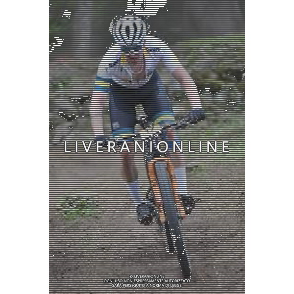 © TVRG Cameron Wright (Australia) specialita\' Cross Country - gara maschile under 23 UCI MTB World Championships 2021 Campionati del Mondo di Mountain Bike 25-29 agosto 2021 Val di Sole Daolasa di Commezzadura (TN) Centro sportivo BikeLand 28 agosto 2021 foto Roberto Garavaglia/ag. Aldo Liverani sas/AGENZIA ALDO LIVERANI SAS