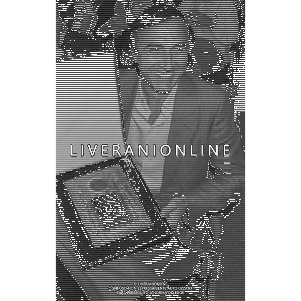 22° PREMIO REGIA TELEVISIVA - OSCAR TV 1982 GIARDINI NAXOS - RETROSPETTIVA NELLA FOTO Pippo Baudo ©Archivio Giovanni Liverani / AGENZIA ALDO LIVERANI SAS