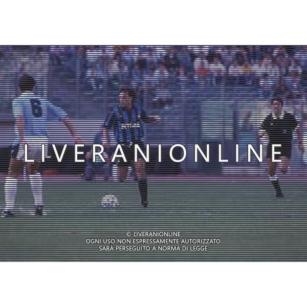 RETROSPETTIVA MASSIMO CIOCCI CALCIATORE NELLA FOTO MASSIMO CIOCCI CON LA MAGLIA DELL\' INTER AG ALDO LIVERANI SAS