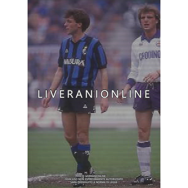 RETROSPETTIVA MASSIMO CIOCCI CALCIATORE NELLA FOTO MASSIMO CIOCCI CON LA MAGLIA DELL\' INTER E STEFANO CAROBBI AG ALDO LIVERANI SAS