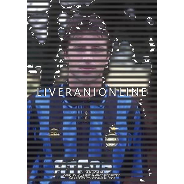 RETROSPETTIVA MASSIMO CIOCCI CALCIATORE NELLA FOTO MASSIMO CIOCCI CON LA MAGLIA DELL\' INTER AG ALDO LIVERANI SAS