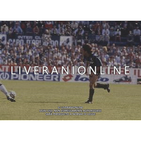 RETROSPETTIVA MASSIMO CIOCCI CALCIATORE NELLA FOTO MASSIMO CIOCCI CON LA MAGLIA DELL\' INTER AG ALDO LIVERANI SAS