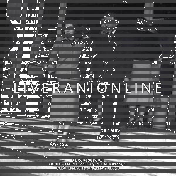 RETROSPETTIVA SORAYA ESFANDIARY BAKHTIARI REGINA DI PERSIA NELLA FOTO SORAYA ESFANDIARY BAKHTIARI PRINCIPESSA DI PERSIA A ROMA CON LA MADRE FOTO SANDRO VESPASIANI-AG ALDO LIVERANI SAS  