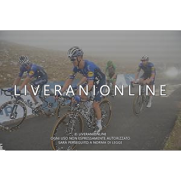 02-09-2021 Vuelta A Espana; Tappa 18 Salas - Alto El Gamoniteiru; 2021, Deceuninck - Quick Step; Jakobsen, Fabio; Stybar, Zdenek; Senechal, Florian; Alto El Gamoniteiru; ©SIROTTI/AGENZIA ALDO LIVERANI SAS