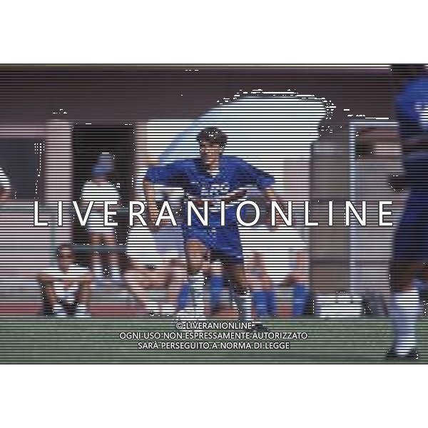 RETROSPETTIVA MAURO BERTARELLI CALCIATORE NELLA FOTO MAURO BERTARELLI CONLA MAGLIA DELLA SAMPDORIA CALCIO AG ALDO LIVERANI SAS