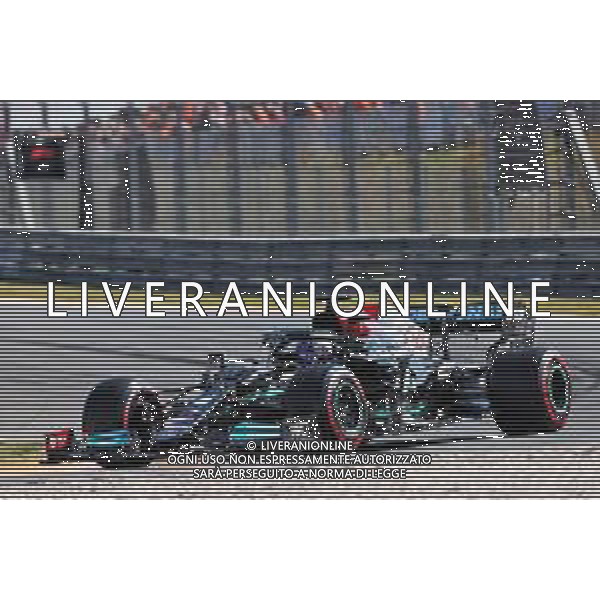 Lewis Hamilton (GBR) Mercedes AMG F1 W12. 04.09.2021. Formula 1 World Championship, Rd 13, Dutch Grand Prix, Zandvoort, Netherlands, Qualifying Day. - www.xpbimages.com, EMail: requests@xpbimages.com © Copyright: Charniaux / XPB Images/AGENZIA ALDO LIVERANI SAS - ITALY ONLY EDITORIAL USE ONLY