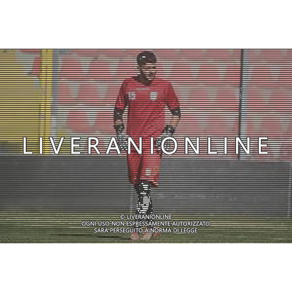 GiannettoniV/LMedia - Messina vs Palermo - Campionato di Calcio Serie C - Lega Pro 2021/2022 04 settembre 2021 - Stadio Luigi Razza , Vibo Valentia , Italia Nella foto: Di Stefano Gian Marco Messina riscaldamento @GiannettoniV/LMedia/AGENZIA ALDO LIVERANI SAS