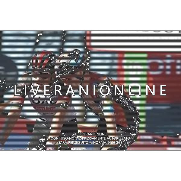 04-09-2021 Vuelta A Espana; Tappa 20 Sanxenxo - Castro De Herville De Mos; 2021, Uae - Emirates; 2021, Bahrain - Victorious; Gibbons, Ryan; Mader, Gino; Castro De Herville De Mos; ©SIROTTI/AGENZIA ALDO LIVERANI SAS
