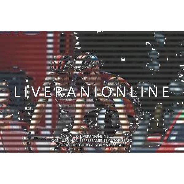 04-09-2021 Vuelta A Espana; Tappa 20 Sanxenxo - Castro De Herville De Mos; 2021, Uae - Emirates; 2021, Bahrain - Victorious; Gibbons, Ryan; Mader, Gino; Castro De Herville De Mos; ©SIROTTI/AGENZIA ALDO LIVERANI SAS
