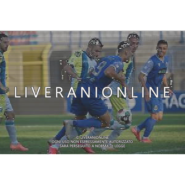 © TVRG il contatto tra Elia Legati (FeralpiSalo\') e Iacopo Cernigoi (Seregno) che l\'arbitro ha punito con il rigore per il Seregno Seregno vs FeralpiSalo\' Campionato Serie C girone A - 2a giornata Busto Arsizio (VA) 04-09-2021 Stadio Carlo Speroni foto Roberto Garavaglia/ag. Aldo Liverani sas /AGENZIA ALDO LIVERANI SAS