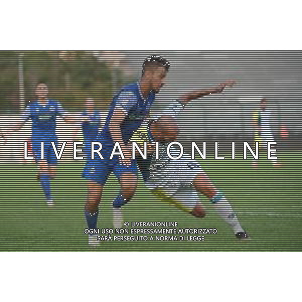 ¬© TVRG contrasto tra Filippo D\'Andrea (Seregno) ed Emanuele Suagher (FeralpiSalo\') Campionato Serie C girone A - 2a giornata Busto Arsizio (VA) 04-09-2021 Stadio Carlo Speroni foto Roberto Garavaglia/ag. Aldo Liverani sas /AGENZIA ALDO LIVERANI SAS