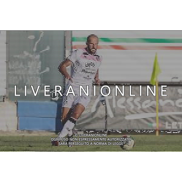 GiannettoniV/LMedia - Messina vs Palermo - Campionato di Calcio Serie C - Lega Pro 2021/2022 04 settembre 2021 - Stadio Luigi Razza , Vibo Valentia , Italia Nella foto: GIRON MAXIME PALERMO @GiannettoniV/LMedia/AGENZIA ALDO LIVERANI SAS