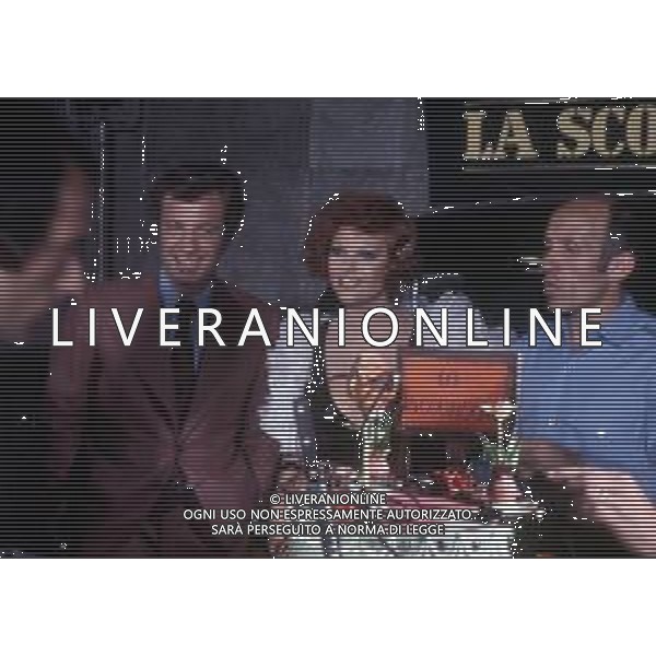 RETROSPETTIVA JEAN PAUL BELMONDO ATTORE FRANCESE CON CLAUDIA CARDINALE A CANNES NELL\'ANNO 1972 ©Archivio Giovanni Liverani/AGENZIA ALDO LIVERANI SAS