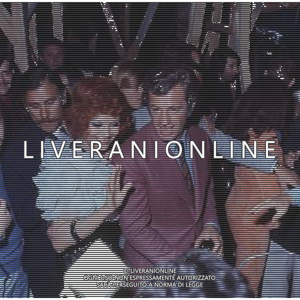 RETROSPETTIVA JEAN PAUL BELMONDO ATTORE FRANCESE CON CLAUDIA CARDINALE A CANNES NELL\'ANNO 1972 ©Archivio Giovanni Liverani/AGENZIA ALDO LIVERANI SAS