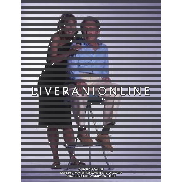 RETROSPETTIVA MIKE BONGIORNO PRESENTATORE TELEVISIVO NELLA FOTO MIKE BONGIORNO CON HELEN HIDDING AG ALDO LIVERANI SAS