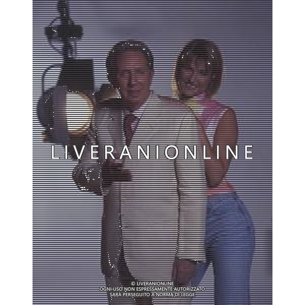 RETROSPETTIVA MIKE BONGIORNO PRESENTATORE TELEVISIVO NELLA FOTO MIKE BONGIORNO CON HELEN HIDDING AG ALDO LIVERANI SAS