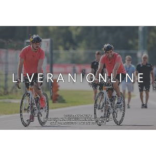 Max Verstappen (NLD), Red Bull Racing and Sergio Perez (MEX), Red Bull Racing 09.09.2021. Formula 1 World Championship, Rd 14, Italian Grand Prix, Monza, Italy, Preparation Day. - www.xpbimages.com, EMail: requests@xpbimages.com ¬© Copyright: Charniaux / XPB Images/AGENZIA ALDO LIVERANI SAS - ITALY ONLY EDITORIAL USE ONLY