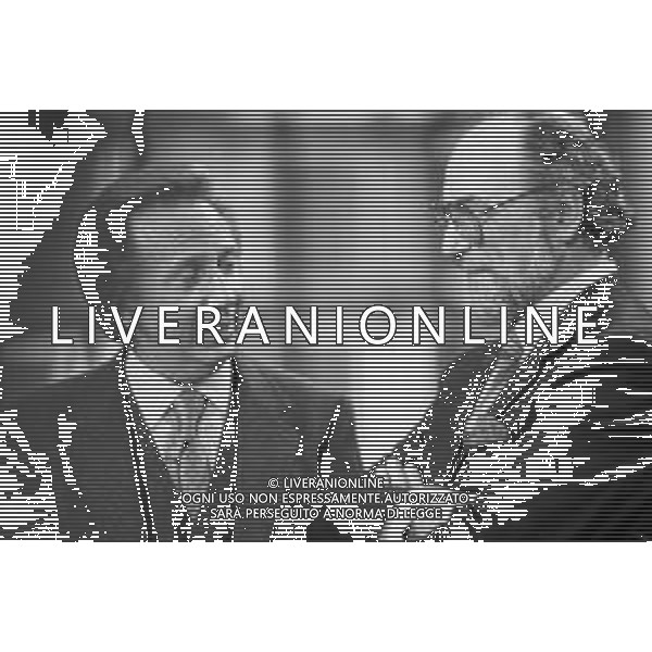 IL BARITONO RENATO BRUSON OSPITE A \'PENTATLON\' CONDOTTO DA MIKE BONGIORNO MILANO NEL 1987 - RETROSPETTIVA ©Archivio Giovanni Liverani/AGENZIA ALDO LIVERANI SAS