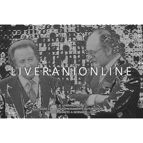 IL BARITONO RENATO BRUSON OSPITE A \'PENTATLON\' CONDOTTO DA MIKE BONGIORNO MILANO NEL 1987 - RETROSPETTIVA ©Archivio Giovanni Liverani/AGENZIA ALDO LIVERANI SAS