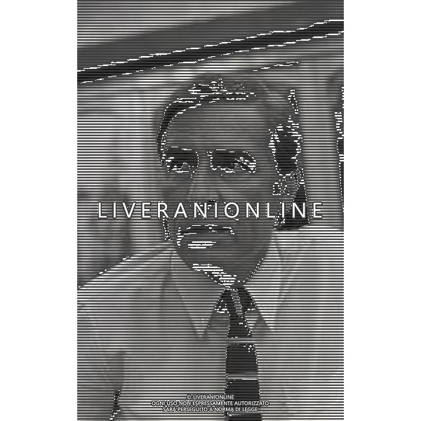 RETROSPETTIVA UBALDO LAY ATTORE NELLA FOTO UBALDO LAY A VARESE SUL SET DEL FILM“LA DONNA DI PICCHE“ NELL\'ANNO 1971 AG ALDO LIVERANI SAS 