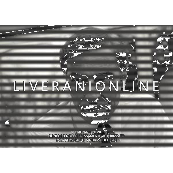 RETROSPETTIVA UBALDO LAY ATTORE NELLA FOTO UBALDO LAY A VARESE SUL SET DEL FILM“LA DONNA DI PICCHE“ NELL\'ANNO 1971 AG ALDO LIVERANI SAS 