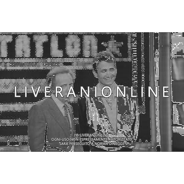 PENTATLON gioco televisivo a premi, trasmesso su Canale 5 nel 1987, condotto da Mike Bongiorno Nella foto con il ciclista Gianbattista Baronchelli ©Archivio Giovanni Liverani / AGENZIA ALDO LIVERANI SAS
