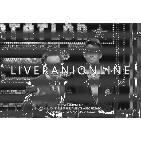 PENTATLON gioco televisivo a premi, trasmesso su Canale 5 nel 1987, condotto da Mike Bongiorno Nella foto con il ciclista Gianbattista Baronchelli ©Archivio Giovanni Liverani / AGENZIA ALDO LIVERANI SAS