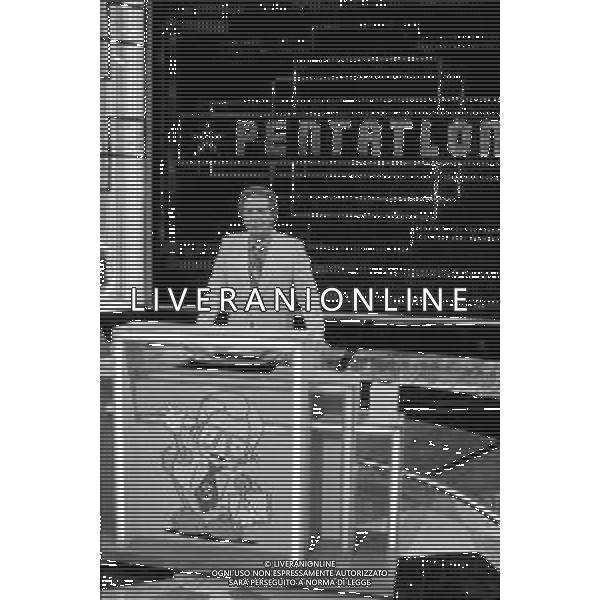 PENTATLON gioco televisivo a premi, trasmesso su Canale 5 nel 1986, condotto da Mike Bongiorno Nella foto durante la presentazione del programma ©Archivio Giovanni Liverani / AGENZIA ALDO LIVERANI SAS