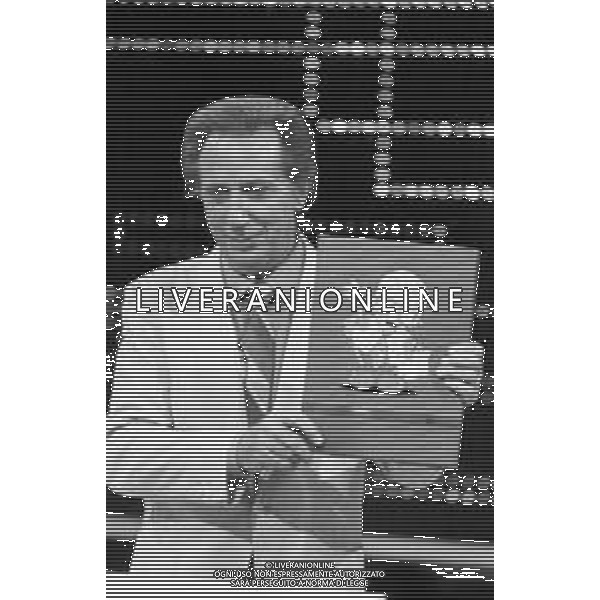 PENTATLON gioco televisivo a premi, trasmesso su Canale 5 nel 1986, condotto da Mike Bongiorno Nella foto durante la presentazione del programma ©Archivio Giovanni Liverani / AGENZIA ALDO LIVERANI SAS