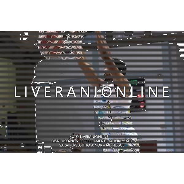 CasoniM/LMedia - Vanoli Basket Cremona VS Banco di Sardegna Sassari - Basket Supercoppa Italiana 10 settembre 2021 - Pala Radi, Cremona, Italia Nella foto: MILLER Malcom (Vanoli Cremona) schiaccia a canestro @CasoniM/LMedia/ AGENZIA ALDO LIVERANI SAS
