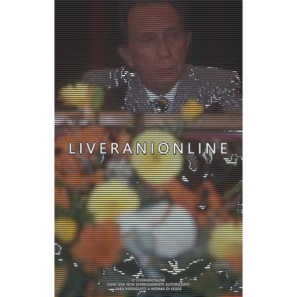 RETROSPETTIVA MIKE BONGIORNO PRESENTATORE TELEVISIVO NELLA FOTO MIKE BONGIORNO AL FESTIVAL DI SANREMO NELL\'ANNO 1997 AG ALDO LIVERANI SAS 