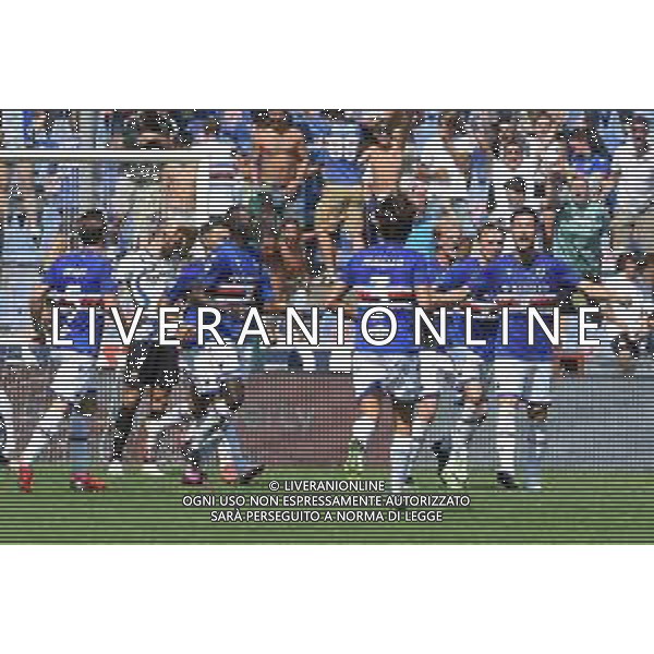 Genova 12.09.2021 Stadio Luigi Ferraris Sampdoria vs Inter Campionato Serie A 2021/2022 ©Manuela Viganti/Agenzia Aldo Liverani Nella foto: esultanza sampdoria dopo il gol di maya yoshida ©VIGANTI/ AGENZIA ALDO LIVERANI SAS